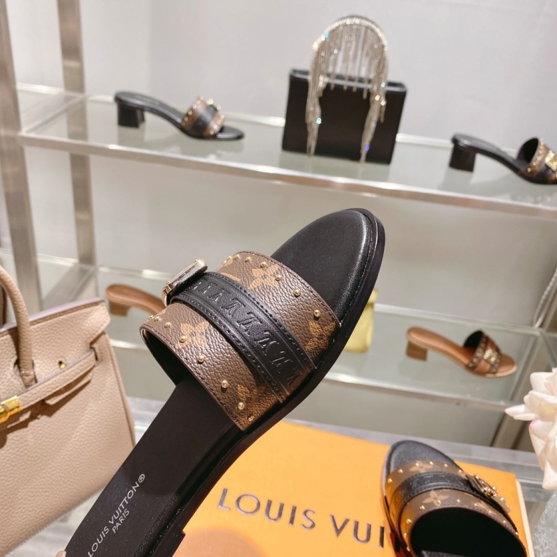 Louis Vuitton Slippers